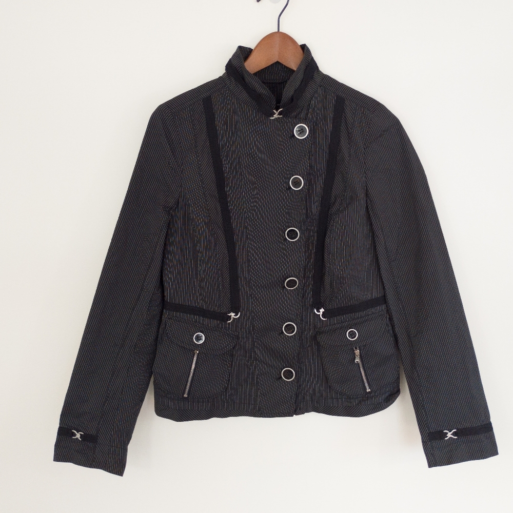 RIANI Asymmetric Pinstripe Utility Jacket Blazer Size 6 Black Gray Cargo
